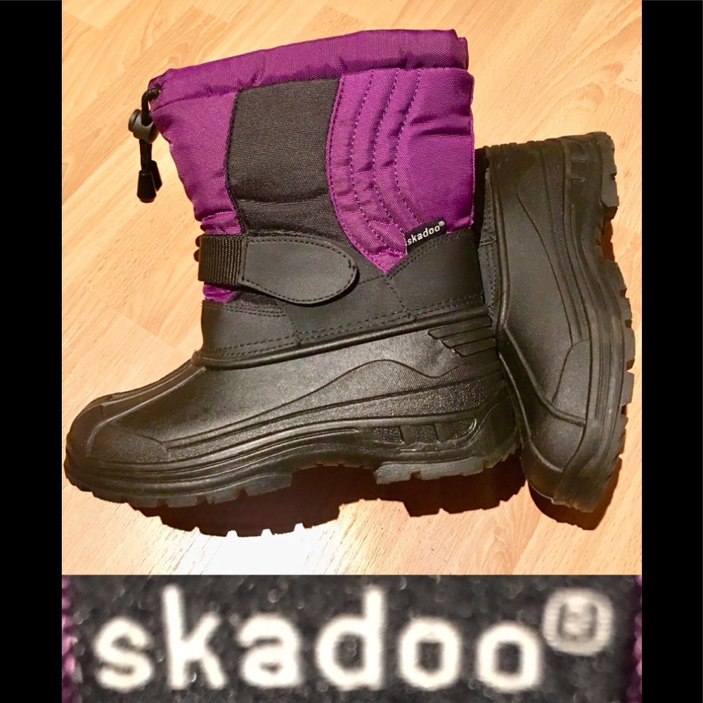 SNOW BOOTS BY SKADOO